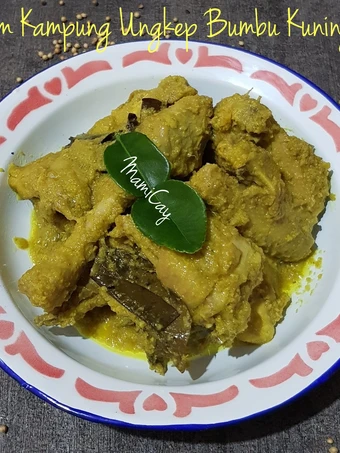 Langkah Mudah untuk Menyiapkan Resep Ayam Kampung Ungkep Bumbu Kuning yang Uenak Anti Ribet, Uenak Banget