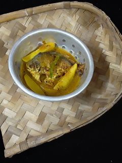 পমফ্রেট কাসুন্দি গ্ৰেভি(Pomfret kasundi gravy recipe in Bengali) রেসিপির প্রধান ছবি
