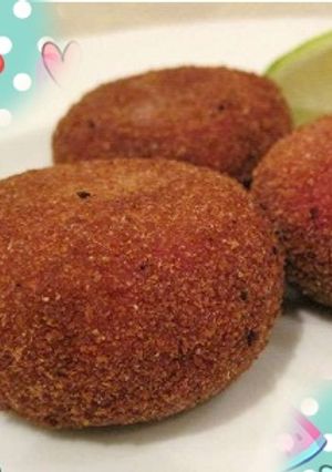 मल्टी ग्रेन वेजिटेबल वड़ा (Multigrain vegetable Vada recipe in Hindi) रेसिपी मुख्य फोटो