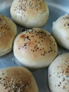 صورة لوصفة خبز الكيزر...🍔