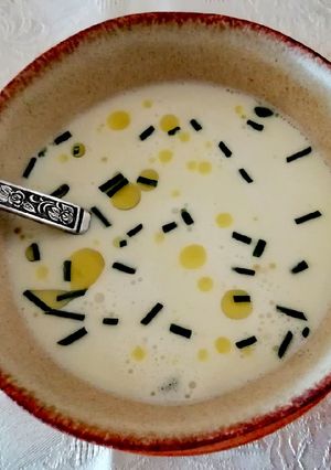 Kovászos uborka krémleves recept fotója
