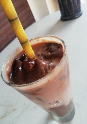 A picture of Dalgona Chocolate ♠️💜.