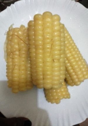 A picture of Boiled maize.