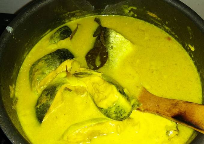 Ikan Patin Gulai Kuning