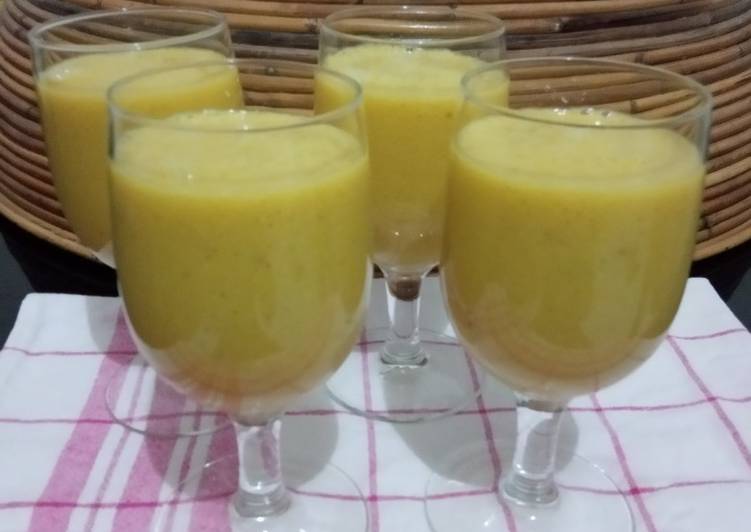 Cara Buat Mango Banana Smoothies Sederhana