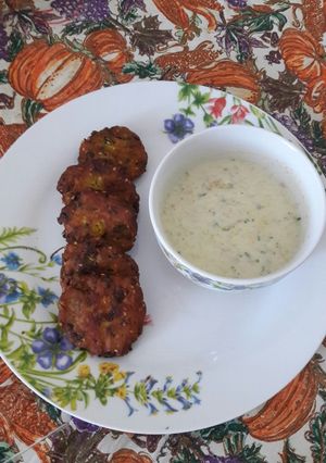 A picture of Mix Flour with methi vada.