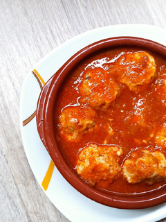 Una foto de Albóndigas de pollo en salsa vizcaína, en Thermomix