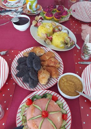 Mákban és kókuszban panírozott csirke recept fotója