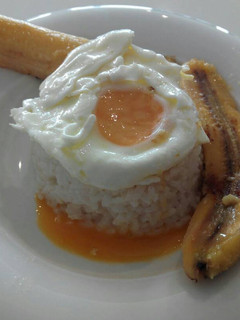Una foto de Arroz a la cubana