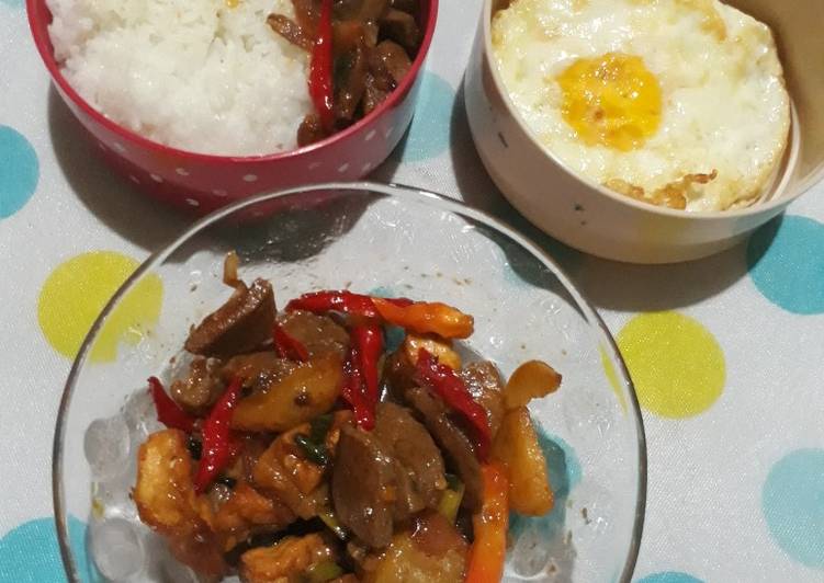 Rice Bowl Bakso Pedas