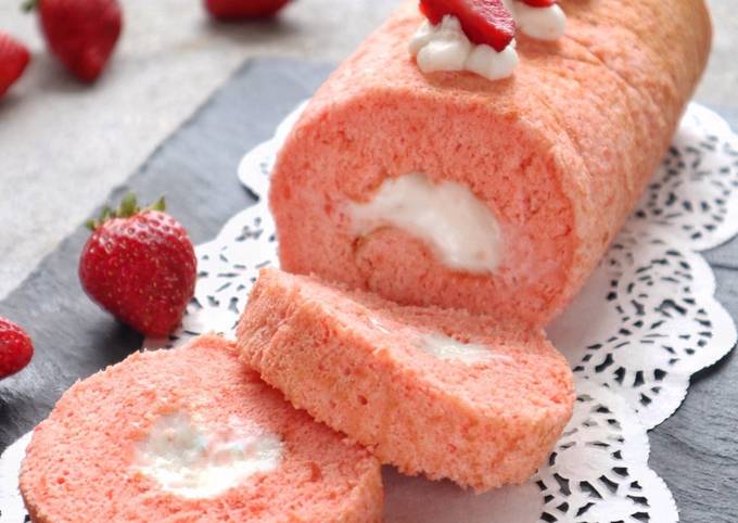 Cara Gampang Membuat Strawberry Japanese roll cake yang Lezat