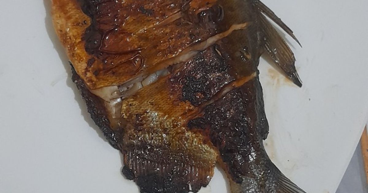 Ikan bawal bakar