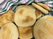 Una foto de pan amasado tradicional
