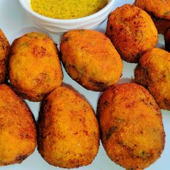 A picture of Chicken Croquettes.
