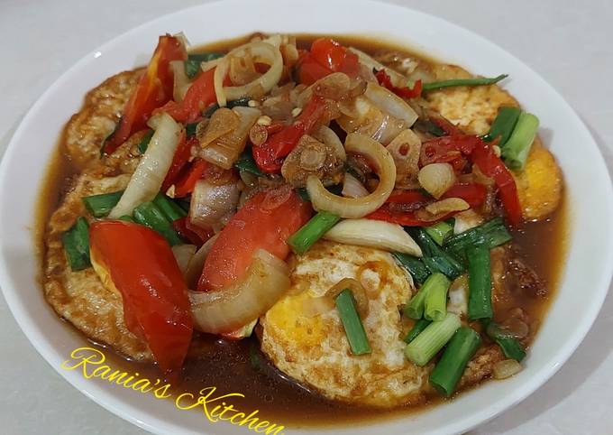 Resep Telur Ceplok Saus Tiram Oleh Ainia Rosyidah Cookpad