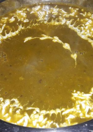 A picture of Palak paneer.