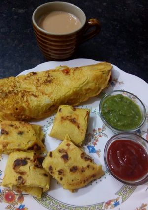 A picture of Moong dal chilla.