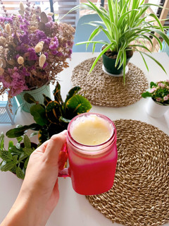 Una foto de Smoothie de piña y uva
