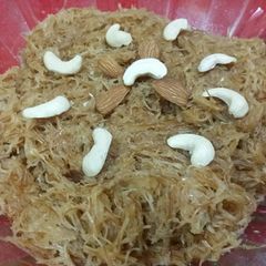 A picture of Meethi Seviyan.