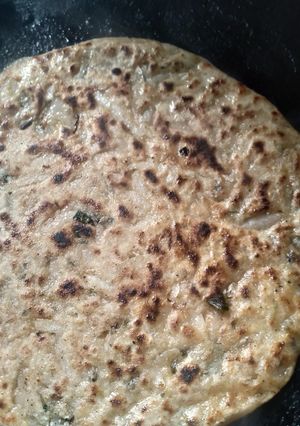 मूली का पराठा (mooli ka paratha recipe in Hindi) रेसिपी मुख्य फोटो