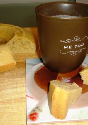 A picture of Tea Time Cardamom Cake.
