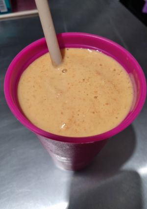 Una foto de Smoothie para desayuno (Papaya, mango y plátano)