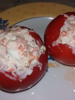 Una foto de Tomate relleno 🍅