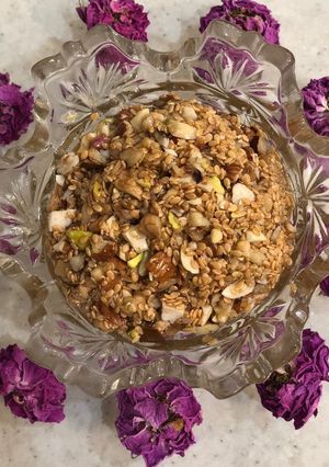 عکسی از دستور معجون مغزیجات و عسل😋