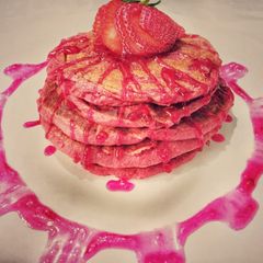 A picture of Strawberry Pancake.
