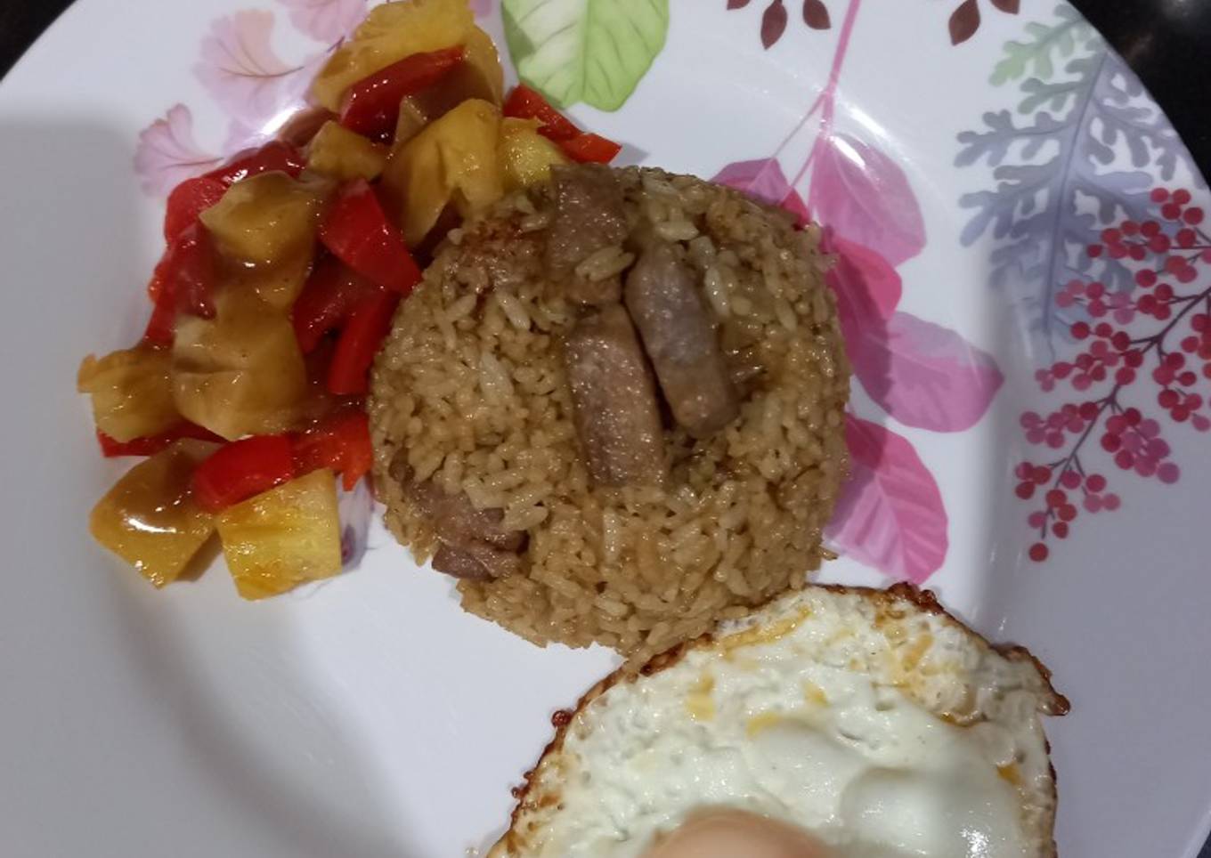 Nasi goreng steak ala resto