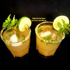 A picture of Lemon Mint Masala Shikanji.
