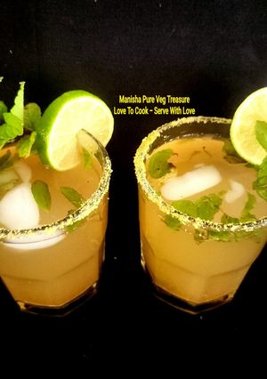 A picture of Lemon Mint Masala Shikanji.