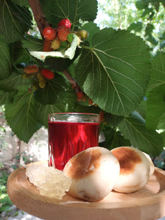 عکسی از دستور جوشانده چای ترش و..