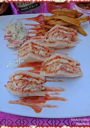A picture of Club sandwiches.