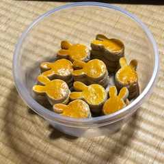 A picture of Kue kacang renyah dan ekonomis.