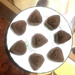 A picture of Chocolate sandesh.