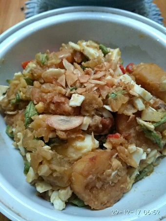 Cara Gampang Membuat Resep Buncis tofu saos telur asin pedes yang Uenak Anti Ribet, Bisa Manjain Lidah