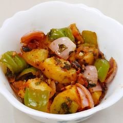 A picture of Kadhai Aloo.