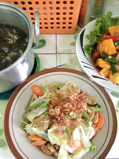 Foto resep Soup rumput laut, capcay, ayam asam manis
