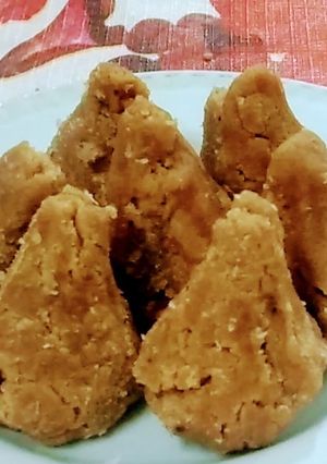 A picture of Atta Modak / Wheat Flour Modak.