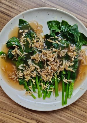 Foto resep Tumis Kailan Teri Bawang putih