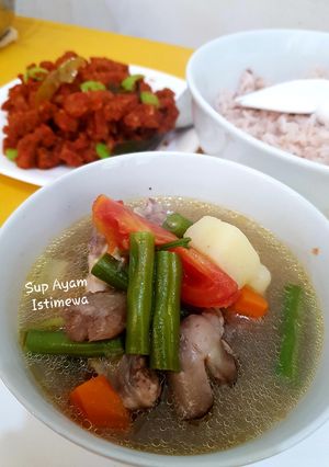 Foto resep Sup Ayam Istimewa