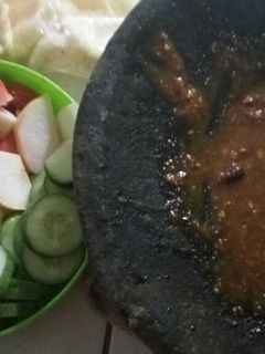 Foto resep Rujak Bumbu Kacang