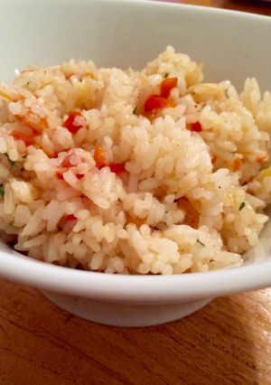 Una foto de Arroz con camarones