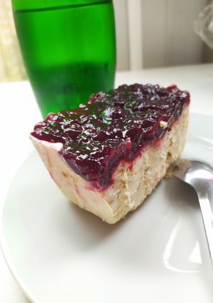 Φωτογραφία της συνταγής Μπισκοτογλυκό παγωτό με βύσσινο μαρμελάδα !