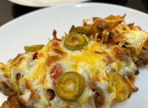 Una foto de Enchilada de carne picada sobre cama de patatas en Airfryer Cosori