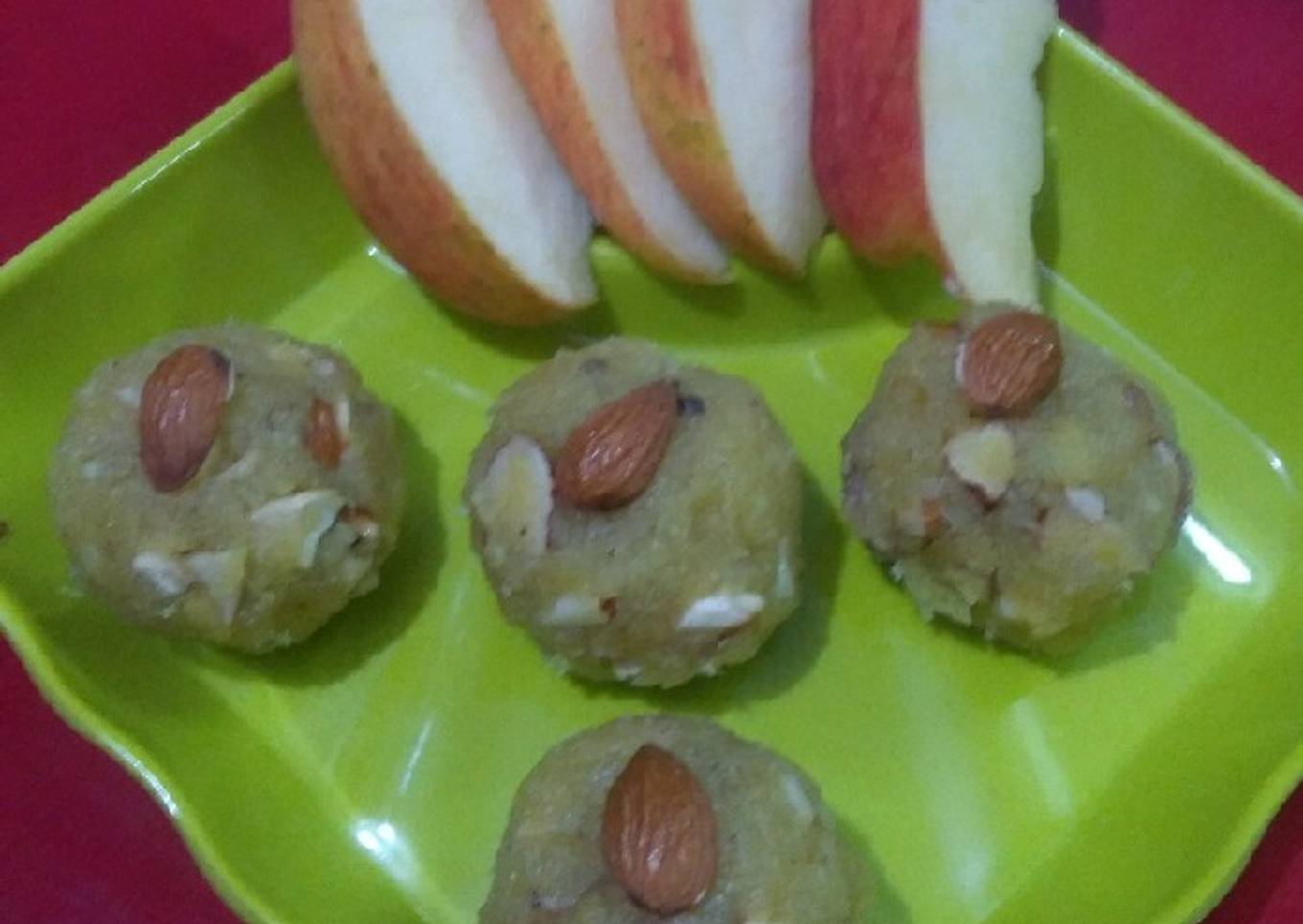 Apple Laddu