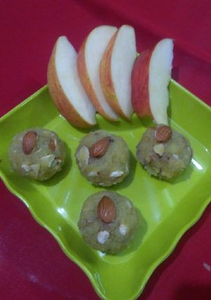 A picture of Apple Laddu.