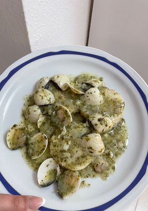 Una foto de Merluza en salsa verde