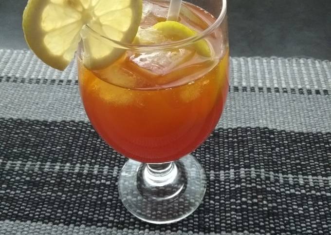 Cinnamon and Turmeric Iced tea